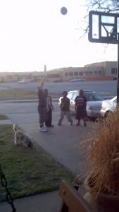 Chris McKinzie shooting hoops