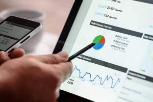 Online Marketing Elevated Tree