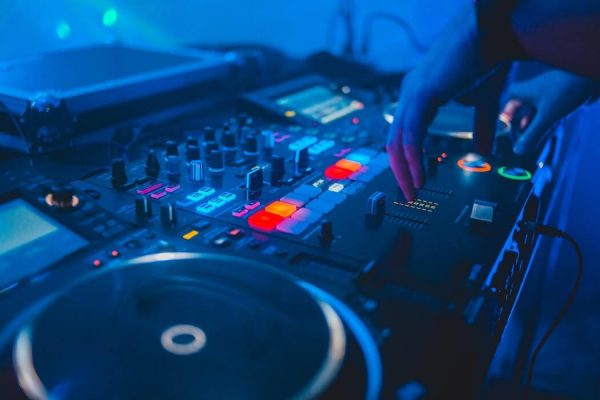 Here's How You Can Make Your Party A Hit
